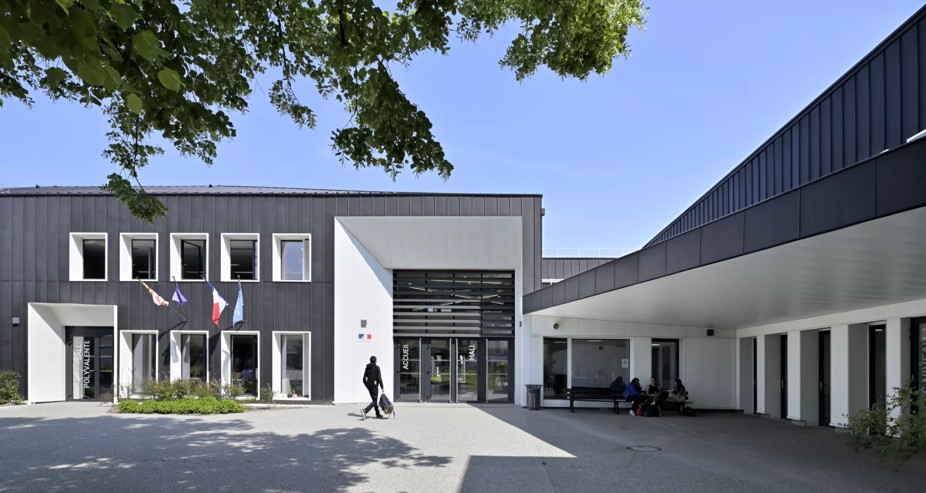 Lycée Tom Morel Cran-Gevrier Lycée Tom Morel Cran-Gevrier